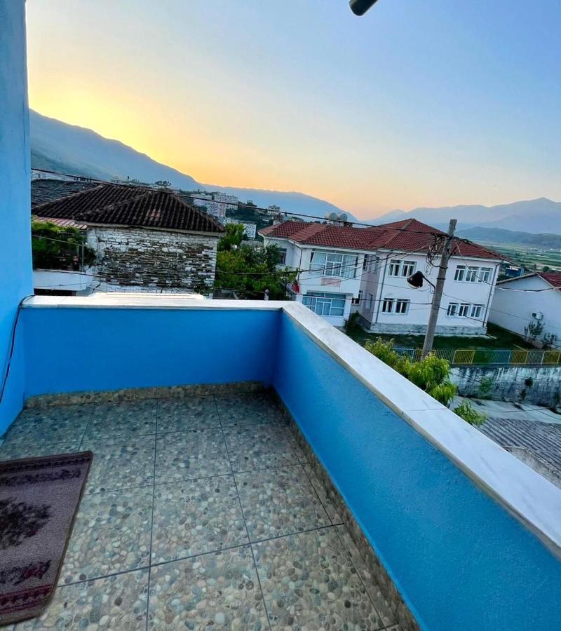Blue Guesthouse Gjirokastër Exterior foto